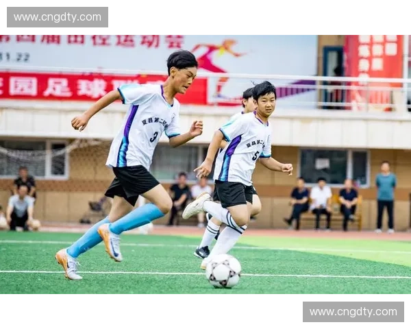 口袋足球联赛点燃绿茵激情快乐足球陪你畅享运动时光